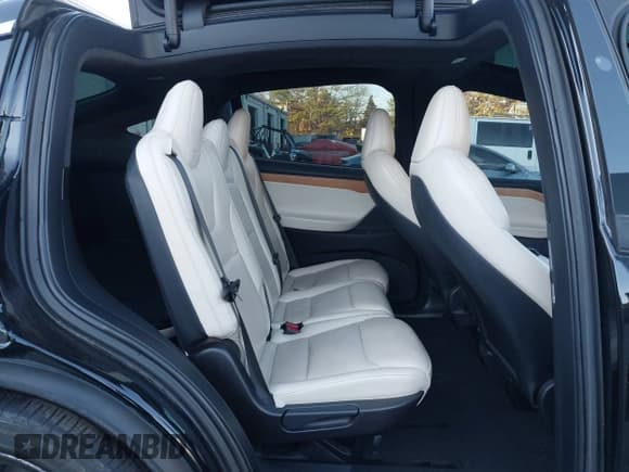✅ 2020 Tesla Model X Performance • VIN: 5YJXCAE43LF233836 • Lot: 41067464. Listed on IAAI with 69,231 mi. Free auction sales archive from the USA and detailed vehicle history report at DreamBid. Image 8.