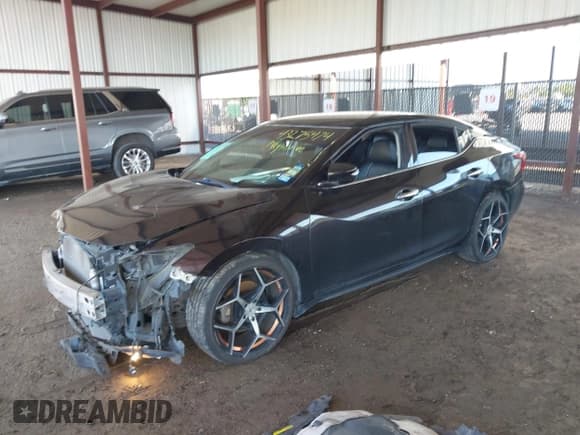 ✅ 2017 Nissan Maxima SV • VIN: 1N4AA6AP5HC392411 • Lot: 43275474. Listed on IAAI with 69,651 mi. Free auction sales archive from the USA and detailed vehicle history report at DreamBid. Image 17.