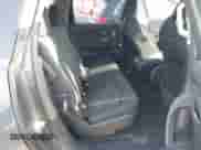 2012 Chevrolet Traverse 1LT z VIN 1GNKVGED2CJ359340, wystawiony jako IAAI lot #42321569 z przebiegiem 105 842 mil mil oraz . Historia ofert i sprzedaży dostępna na DreamBid. Obrazek 8.