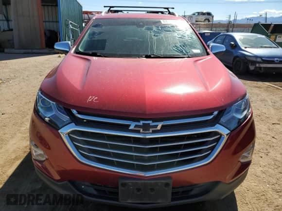 2018 Chevrolet Equinox Premier with VIN 3GNAXWEX6JS507768, listed as a Copart auction lot 84743845 with 36,822 mi miles and Salvage title. Bid and sale history available at DreamBid. Image 5.