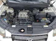 ✅ 2007 Hyundai Santa Fe SE • VIN: 5NMSH13E47H071291 • Lot: 81629814. Listed on Copart with 218,428 mi. Free auction sales archive from the USA and detailed vehicle history report at DreamBid. Image 12.