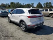 ✅ 2019 Lincoln MKC Reserve • VIN: 5LMCJ3C90KUL52134 • Lot: 85869485. Wystawiony na Copart z przebiegiem 73 382 mil. Bezpłatny archiwum sprzedaży aukcyjnych z USA i szczegółowy raport historii pojazdu na DreamBid. Zdjęcie 2.