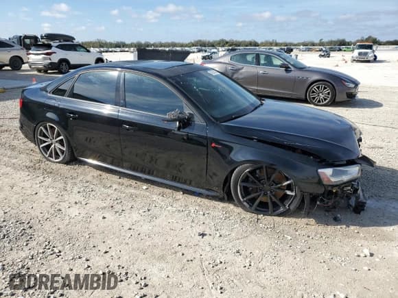 ✅ 2016 Audi S4 Premium Plus • VIN: WAUBGAFL4GA002704 • Lot: 42645005. Wystawiony na Copart z przebiegiem 68 049 mil. Bezpłatny archiwum sprzedaży aukcyjnych z USA i szczegółowy raport historii pojazdu na DreamBid. Zdjęcie 4.