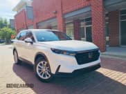 ✅ 2024 Honda CR-V EX • VIN: 2HKRS4H4XRH468334 • Lot: 43528581. Wystawiony na IAAI z przebiegiem 12 095 mil. Bezpłatny archiwum sprzedaży aukcyjnych z USA i szczegółowy raport historii pojazdu na DreamBid. Zdjęcie 1.