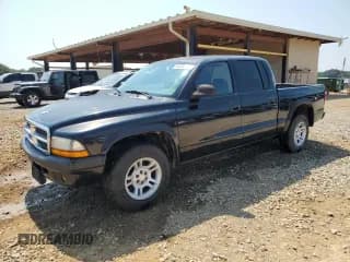 ✅ 2004 Dodge Dakota Sport • VIN: 1D7HL38K54S520454 • Lot: 64086085. Wystawiony na Copart z przebiegiem 225 994 mil. Bezpłatny archiwum sprzedaży aukcyjnych z USA i szczegółowy raport historii pojazdu na DreamBid. Zdjęcie 1.
