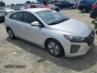 ✅ 2017 Hyundai Ioniq Blue • VIN: KMHC65LC6HU039285 • Lot: 54718645. Wystawiony na Copart z przebiegiem Nie podano. Bezpłatny archiwum sprzedaży aukcyjnych z USA i szczegółowy raport historii pojazdu na DreamBid. Zdjęcie 4.