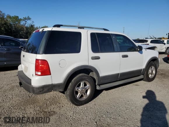 ✅ 2003 Ford Explorer XLT • VIN: 1FMZU73W53UC30937 • Lot: 42421025. Listed on Copart with 118,506 mi. Free auction sales archive from the USA and detailed vehicle history report at DreamBid. Image 3.
