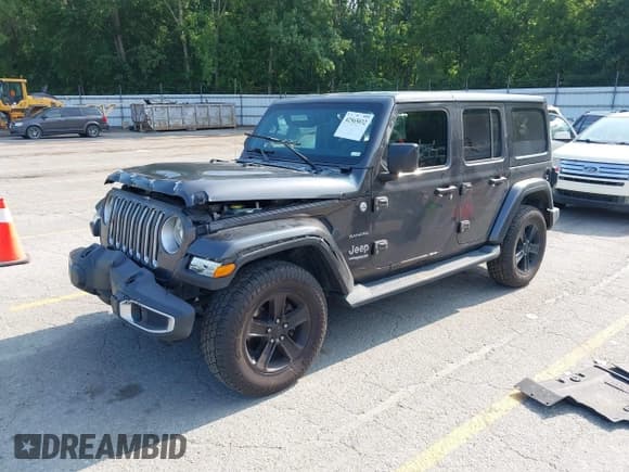 ✅ 2018 Jeep Wrangler Unlimited Sahara • VIN: 1C4HJXEG1JW159817 • Lot: 42565032. Wystawiony na IAAI z przebiegiem 158 695 mil. Bezpłatny archiwum sprzedaży aukcyjnych z USA i szczegółowy raport historii pojazdu na DreamBid. Zdjęcie 2.