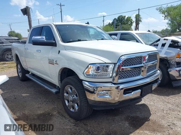✅ 2018 Ram 2500 Laramie • VIN: 3C6UR5FL0JG329369 • Lot: 42539876. Wystawiony na IAAI z przebiegiem 36 872 mil. Bezpłatny archiwum sprzedaży aukcyjnych z USA i szczegółowy raport historii pojazdu na DreamBid. Zdjęcie 1.