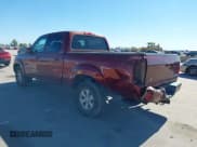 ✅ 2004 Toyota Tundra Limited • VIN: 5TBET38134S437501 • Lot: 43471118. Wystawiony na IAAI z przebiegiem 286 049 mil. Bezpłatny archiwum sprzedaży aukcyjnych z USA i szczegółowy raport historii pojazdu na DreamBid. Zdjęcie 3.