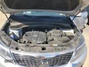 ✅ 2015 Kia Sorento LX • VIN: 5XYKT3A60FG565078 • Лот: 85270285. Опубликован ранее на Copart с пробегом 123 492 миль. Бесплатный доступ к архиву аукционных продаж из США и подробный отчёт об истории автомобиля на DreamBid. Изображение 12.