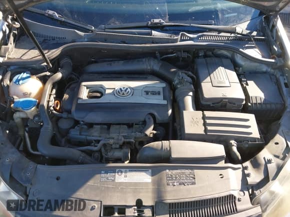 ✅ 2010 Volkswagen Golf GTI • VIN: WVWFD7AJ4AW247177 • Lot: 43875221. Wystawiony na IAAI z przebiegiem 202 913 mil. Bezpłatny archiwum sprzedaży aukcyjnych z USA i szczegółowy raport historii pojazdu na DreamBid. Zdjęcie 10.