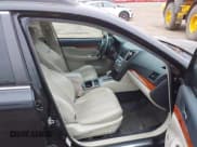 ✅ 2010 Subaru Outback Limited Power Moon • VIN: 4S4BRBLC0A3372868 • Lot: 43912481. Listed on IAAI with 120,770 mi. Free auction sales archive from the USA and detailed vehicle history report at DreamBid. Image 5.