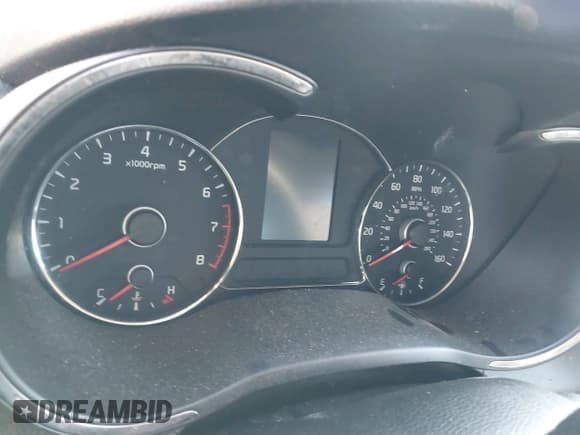 ✅ 2017 Kia Forte LX • VIN: 3KPFL4A72HE055864 • Lot: 43004784. Wystawiony na IAAI z przebiegiem Nie podano. Bezpłatny archiwum sprzedaży aukcyjnych z USA i szczegółowy raport historii pojazdu na DreamBid. Zdjęcie 7.