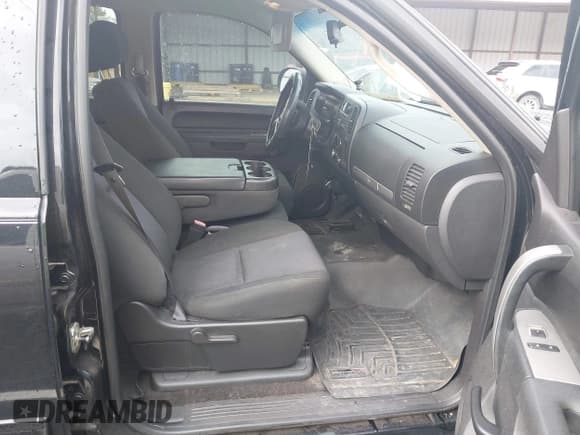 ✅ 2011 GMC Sierra 1500 SLE • VIN: 3GTP1VE05BG195206 • Лот: 43384782. Опубликован ранее на IAAI с пробегом 175 768 миль. Бесплатный доступ к архиву аукционных продаж из США и подробный отчёт об истории автомобиля на DreamBid. Изображение 5.