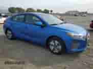 ✅ 2018 Hyundai Ioniq Blue • VIN: KMHC65LC6JU097757 • Лот: 82177064. Размещён на Copart с пробегом 140 361 миль миль. Получите бесплатный доступ к архиву аукционных продаж из США и посмотрите подробный отчёт об истории автомобиля на DreamBid. Изображение 4.