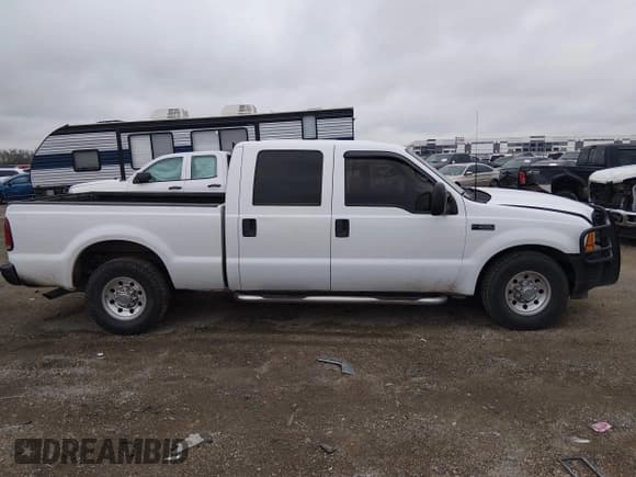 ✅ 2001 Ford F-250 XL • VIN: 1FTNW20F81EB73483 • Лот: 43791923. Опубликован ранее на IAAI с пробегом 406 446 миль. Бесплатный доступ к архиву аукционных продаж из США и подробный отчёт об истории автомобиля на DreamBid. Изображение 13.