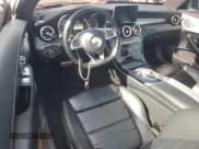 ✅ 2017 Mercedes-Benz C 300 • VIN: WDDWJ4KB8HF444982 • Lot: 85175255. Wystawiony na Copart z przebiegiem 92 506 mil. Bezpłatny archiwum sprzedaży aukcyjnych z USA i szczegółowy raport historii pojazdu na DreamBid. Zdjęcie 8.