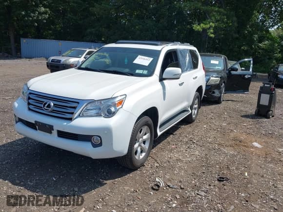 ✅ 2011 Lexus GX 460 • VIN: JTJBM7FXXB5023511 • Lot: 42936512. Listed on IAAI with 107,354 mi. Free auction sales archive from the USA and detailed vehicle history report at DreamBid. Image 2.