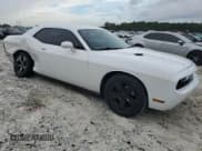 ✅ 2014 Dodge Challenger SXT • VIN: 2C3CDYAG5EH311359 • Lot: 70916784. Wystawiony na Copart z przebiegiem 236 076 mil. Bezpłatny archiwum sprzedaży aukcyjnych z USA i szczegółowy raport historii pojazdu na DreamBid. Zdjęcie 4.