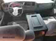 2001 Chevrolet Silverado 1500 LT z VIN 1GCEC19T01Z328774, wystawiony jako Copart lot #51870105 z przebiegiem Nie podano mil oraz Szkoda całkowita • Salvage title. Historia ofert i sprzedaży dostępna na DreamBid. Obrazek 8.