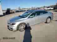 2017 Chevrolet Malibu LT z VIN 1G1ZE5ST3HF103251, wystawiony jako Copart lot #90425255 z przebiegiem 108 123 mil mil oraz Szkoda całkowita • Salvage title. Historia ofert i sprzedaży dostępna na DreamBid. Obrazek 1.