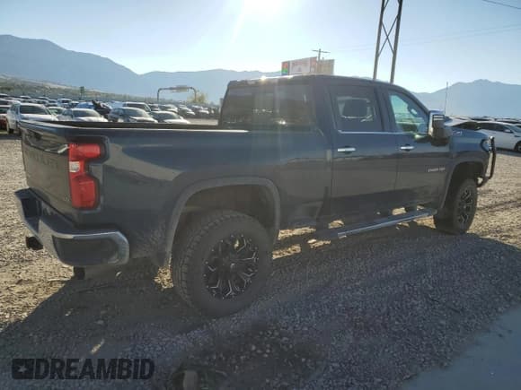 ✅ 2020 Chevrolet Silverado 2500HD LTZ • VIN: 1GC4YPEY7LF170956 • Lot: 81095075. Listed on Copart with Not provided. Free auction sales archive from the USA and detailed vehicle history report at DreamBid. Image 3.