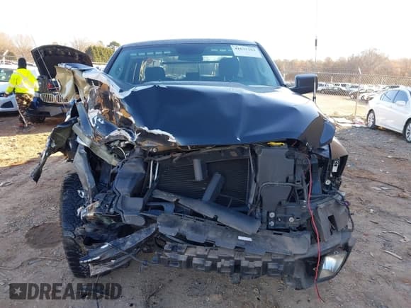 ✅ 2018 Ram 1500 Express • VIN: 1C6RR6FT5JS216697 • Lot: 41637162. Listed on IAAI with 69,765 mi. Free auction sales archive from the USA and detailed vehicle history report at DreamBid. Image 11.