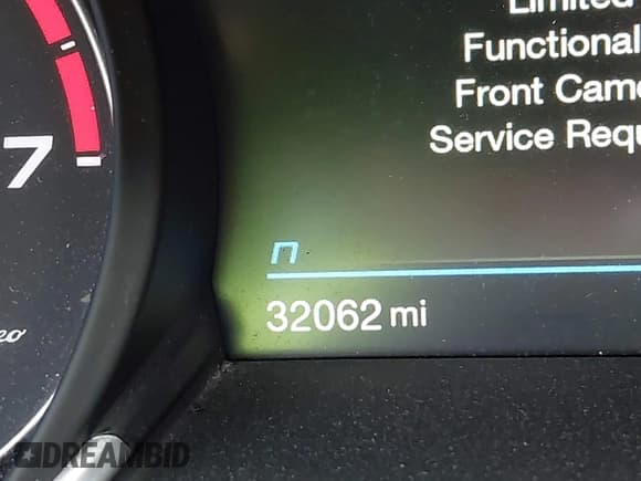 ✅ 2021 Alfa Romeo Giulia Ti Sport • VIN: ZARFANBN0M7645487 • Lot: 43292708. Listed on IAAI with 32,062 mi. Free auction sales archive from the USA and detailed vehicle history report at DreamBid. Image 7.