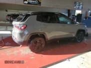 ✅ 2023 Jeep Compass Trailhawk • VIN: 3C4NJDDN0PT571453 • Lot: 81069835. Wystawiony na Copart z przebiegiem 18 310 mil. Bezpłatny archiwum sprzedaży aukcyjnych z USA i szczegółowy raport historii pojazdu na DreamBid. Zdjęcie 3.