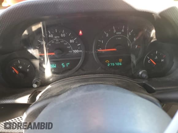 ✅ 2009 Jeep Wrangler Unlimited X • VIN: 1J4GA39109L766079 • Lot: 92519755. Wystawiony na Copart z przebiegiem 275 706 mil. Bezpłatny archiwum sprzedaży aukcyjnych z USA i szczegółowy raport historii pojazdu na DreamBid. Zdjęcie 9.