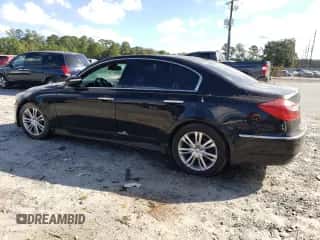 2013 Hyundai Genesis 3.8L z VIN KMHGC4DD0DU231274, wystawiony jako Copart lot #73247634 z przebiegiem 117 188 mil mil oraz Szkoda całkowita • Salvage title. Historia ofert i sprzedaży dostępna na DreamBid. Obrazek 2.