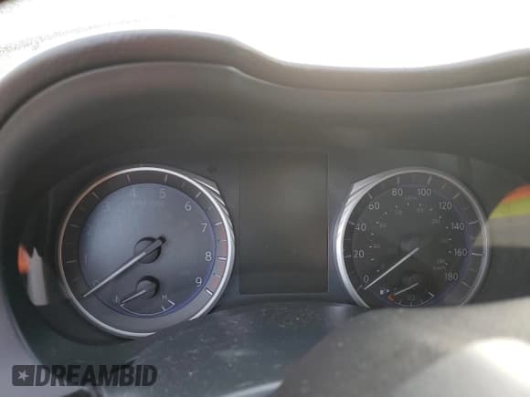 ✅ 2017 Infiniti Q50 Premium • VIN: JN1EV7AR6HM835427 • Lot: 83840555. Listed on Copart with 92,997 mi. Free auction sales archive from the USA and detailed vehicle history report at DreamBid. Image 9.