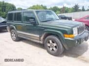 ✅ 2006 Jeep Commander • VIN: 1J8HG48NX6C333442 • Lot: 42814188. Wystawiony na IAAI z przebiegiem 241 411 mil. Bezpłatny archiwum sprzedaży aukcyjnych z USA i szczegółowy raport historii pojazdu na DreamBid. Zdjęcie 1.