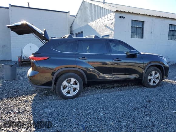 ✅ 2022 Toyota Highlander L • VIN: 5TDCZRBH4NS570596 • Lot: 88216165. Listed on Copart with 78,577 mi. Free auction sales archive from the USA and detailed vehicle history report at DreamBid. Image 3.