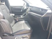 ✅ 2022 Jeep Grand Cherokee Overland • VIN: 1C4RJJDG5N8567637 • Lot: 39341447. Listed on IAAI with 26,871 mi. Free auction sales archive from the USA and detailed vehicle history report at DreamBid. Image 5.