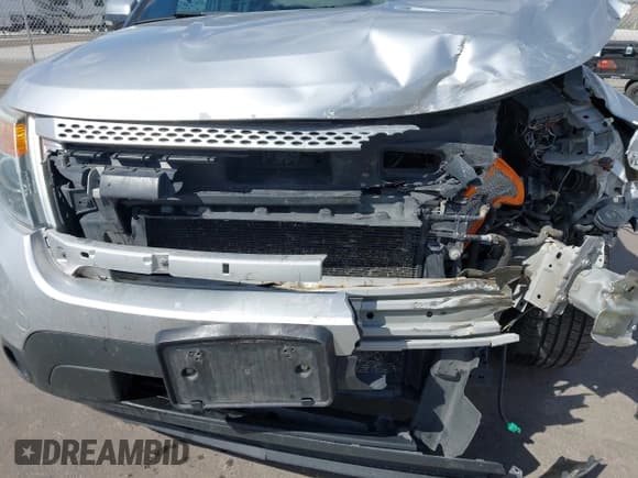 ✅ 2013 Ford Explorer Limited • VIN: 1FM5K8F86DGB72067 • Lot: 42014199. Wystawiony na IAAI z przebiegiem 210 132 mil. Bezpłatny archiwum sprzedaży aukcyjnych z USA i szczegółowy raport historii pojazdu na DreamBid. Zdjęcie 18.