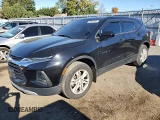 2020 Chevrolet Blazer LT z VIN 3GNKBBRA6LS572222, wystawiony jako Copart lot #86867685 z przebiegiem 53 854 mil mil oraz Szkoda całkowita • Salvage title. Historia ofert i sprzedaży dostępna na DreamBid. Obrazek 1.