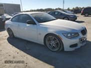 ✅ 2012 BMW 3 Series 335is • VIN: WBAKG1C54CE839946 • Лот: 77646174. Опубликован ранее на Copart с пробегом 125 967 миль. Бесплатный доступ к архиву аукционных продаж из США и подробный отчёт об истории автомобиля на DreamBid. Изображение 4.