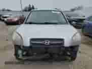2005 Hyundai Tucson GL z VIN KM8JM12B75U146582, wystawiony jako Copart lot #82966094 z przebiegiem 132 445 mil mil oraz Nie do naprawy • Non repairable. Historia ofert i sprzedaży dostępna na DreamBid. Obrazek 5.