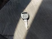 ✅ 2007 Chevrolet Silverado 2500HD Work Truck • VIN: 1GCHK29K57E524691 • Лот: 42817824. Опубликован ранее на IAAI с пробегом 240 919 миль. Бесплатный доступ к архиву аукционных продаж из США и подробный отчёт об истории автомобиля на DreamBid. Изображение 11.