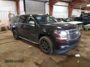 ✅ 2017 Chevrolet Suburban Premier • VIN: 1GNSKJKC0HR307795 • Lot: 89432225. Wystawiony na Copart z przebiegiem 132 887 mil. Bezpłatny archiwum sprzedaży aukcyjnych z USA i szczegółowy raport historii pojazdu na DreamBid. Zdjęcie 4.