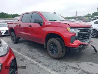 ✅ 2024 Chevrolet Silverado 1500 LT Trail Boss • VIN: 3GCUDFED9RG125804 • Lot: 42221016. Wystawiony na IAAI z przebiegiem Nie podano. Bezpłatny archiwum sprzedaży aukcyjnych z USA i szczegółowy raport historii pojazdu na DreamBid. Zdjęcie 1.