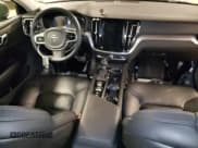 ✅ 2020 Volvo V60 • VIN: YV4102WK1L1035022 • Лот: 59214433. Опубликован ранее на Copart с пробегом 41 211 миль. Бесплатный доступ к архиву аукционных продаж из США и подробный отчёт об истории автомобиля на DreamBid. Изображение 8.