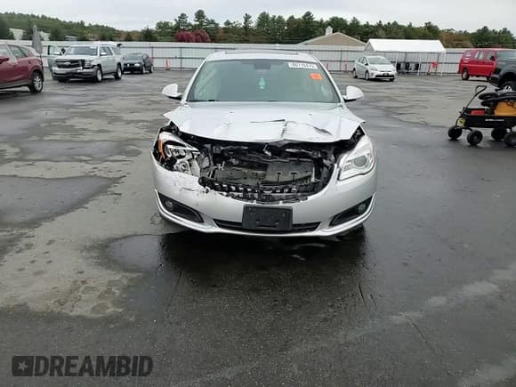 ✅ 2014 Buick Regal Premium I • VIN: 2G4GP5EX1E9241944 • Lot: 86116475. Wystawiony na Copart z przebiegiem Nie podano. Bezpłatny archiwum sprzedaży aukcyjnych z USA i szczegółowy raport historii pojazdu na DreamBid. Zdjęcie 13.