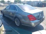 ✅ 2013 Mercedes-Benz S 550 • VIN: WDDNG7DB3DA493412 • Лот: 42498601. Опубликован ранее на IAAI с пробегом 185 926 миль. Бесплатный доступ к архиву аукционных продаж из США и подробный отчёт об истории автомобиля на DreamBid. Изображение 3.