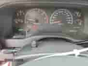 2000 Dodge Dakota Sport z VIN 1B7GG26N5YS650791, wystawiony jako Copart lot #63601765 z przebiegiem 80 841 mil mil oraz Szkoda całkowita • Salvage title. Historia ofert i sprzedaży dostępna na DreamBid. Obrazek 9.