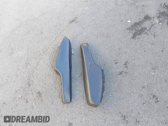 2012 Dodge Charger SE with VIN 2C3CDXBG2CH190201, listed as a IAAI auction lot 43411748 with 198,098 mi miles and . Bid and sale history available at DreamBid. Image 12.