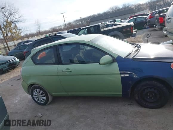 ✅ 2009 Hyundai Accent Auto SE • VIN: KMHCN36C69U112207 • Лот: 41641298. Опубликован ранее на IAAI с пробегом 166 804 миль. Бесплатный доступ к архиву аукционных продаж из США и подробный отчёт об истории автомобиля на DreamBid. Изображение 13.