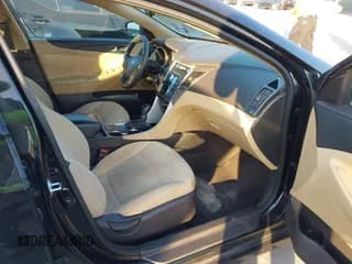 ✅ 2013 Hyundai Sonata GLS • VIN: 5NPEB4ACXDH701590 • Лот: 43460980. Опубликован ранее на IAAI с пробегом 173 820 миль. Бесплатный доступ к архиву аукционных продаж из США и подробный отчёт об истории автомобиля на DreamBid. Изображение 5.